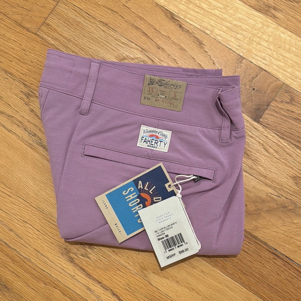 Faherty All Day Shorts NWT. New With Tags 35” waist 5” inseam orchid Belt loops